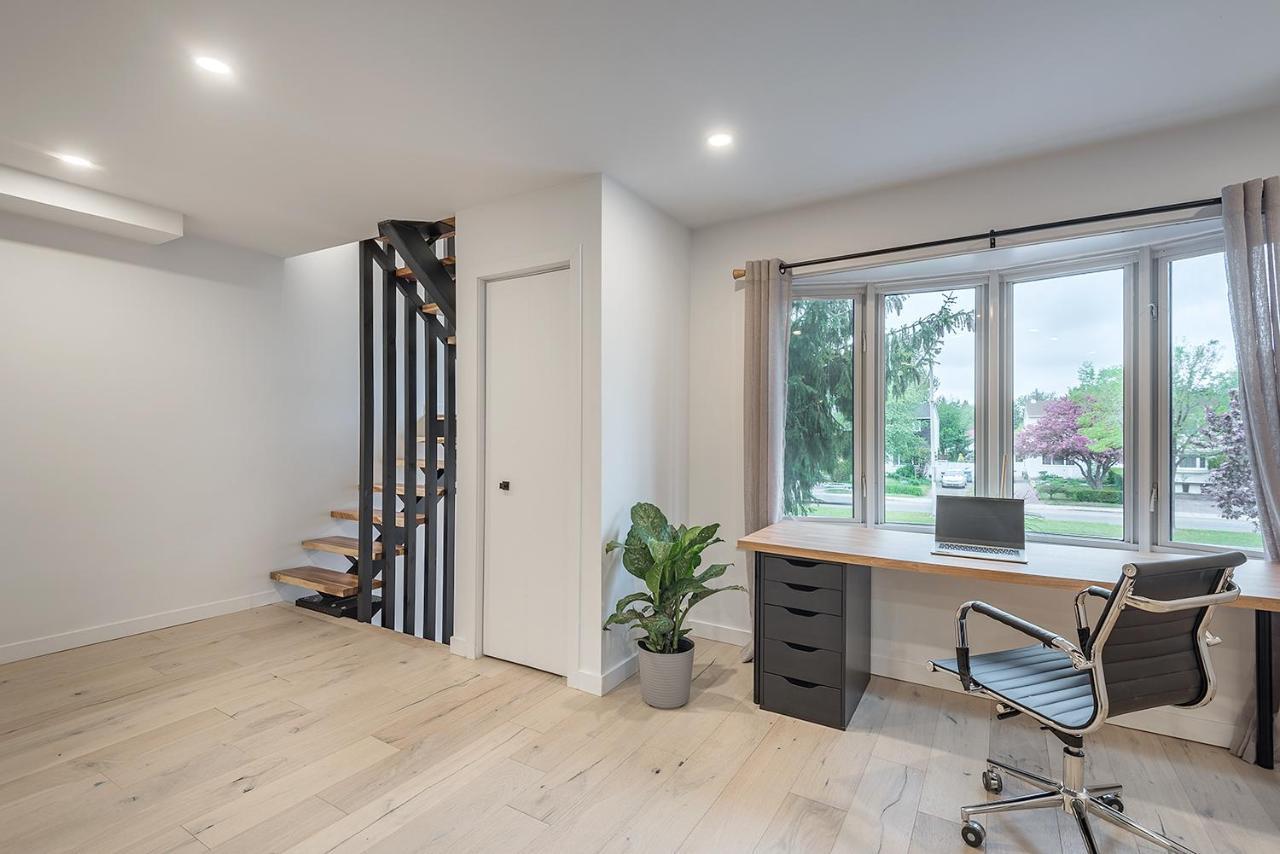 Free Parking Prime Location New Modern Condo Brossard Exterior photo