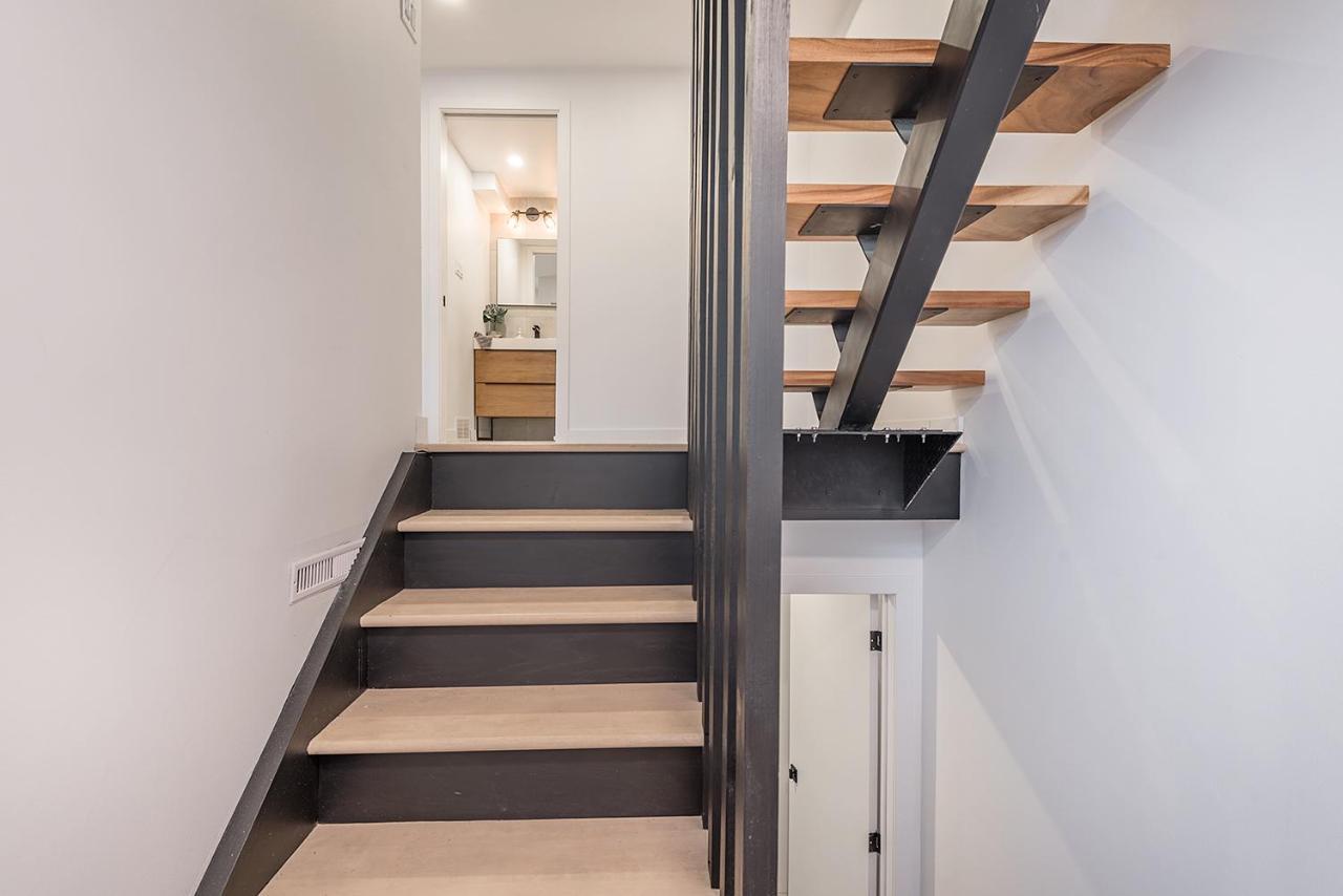 Free Parking Prime Location New Modern Condo Brossard Exterior photo